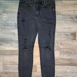 Silver Jeans Dark Gray/Black Distressed Calley Skinny Jeans | Size W26xL31